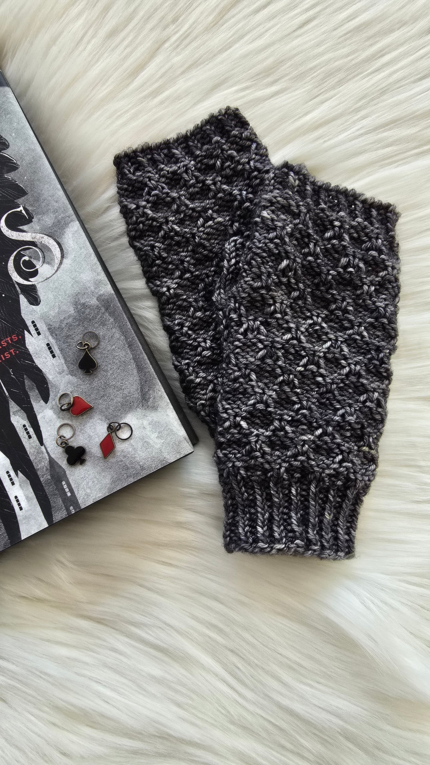 Jesper Mitts Knitting Pattern