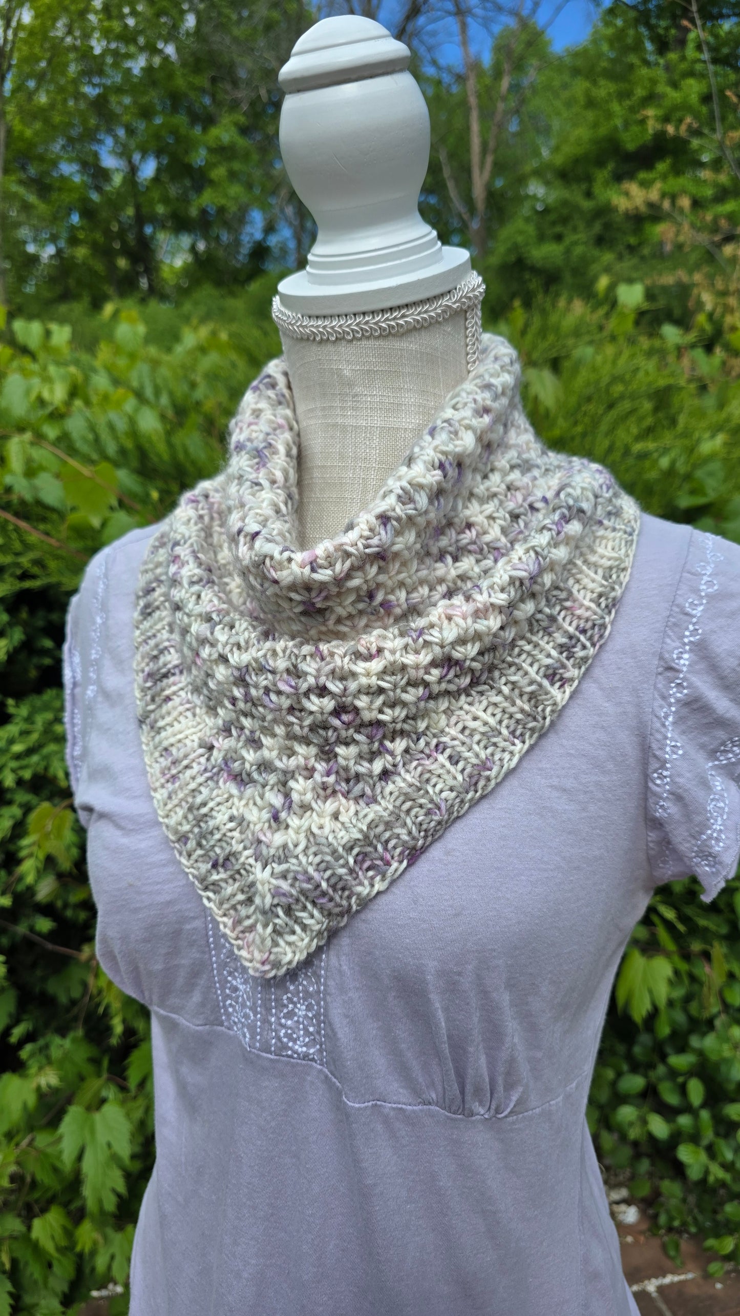 Flamefall (Bandana Cowl) Knitting Pattern