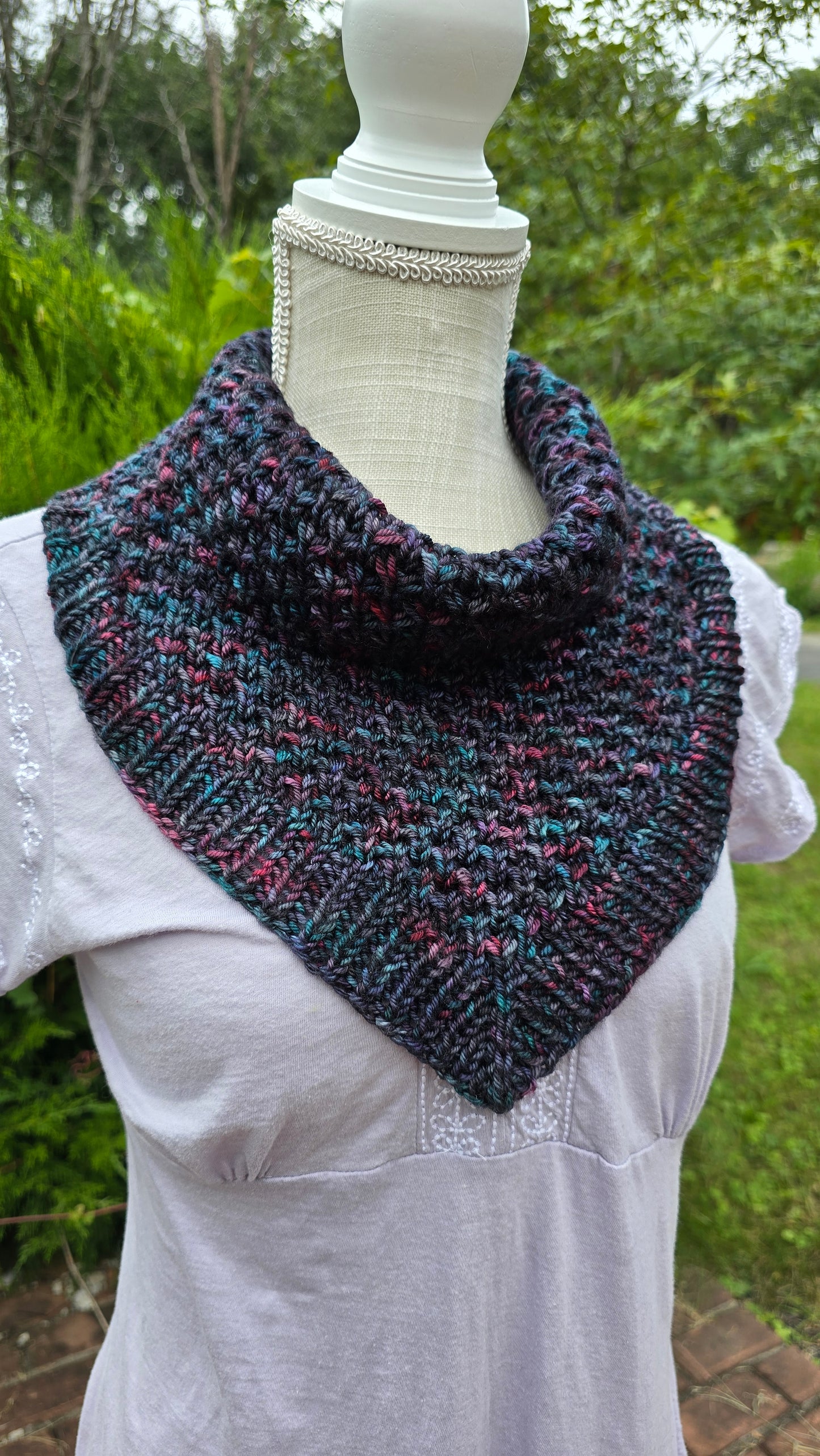 Flamefall (Bandana Cowl) Knitting Pattern