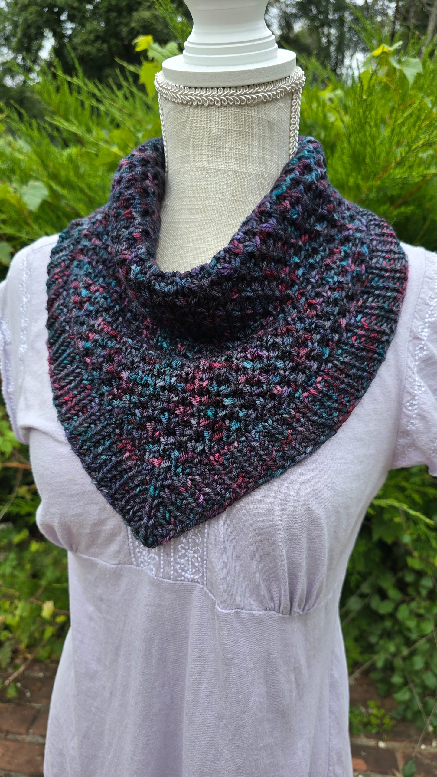 Flamefall (Bandana Cowl) Knitting Pattern