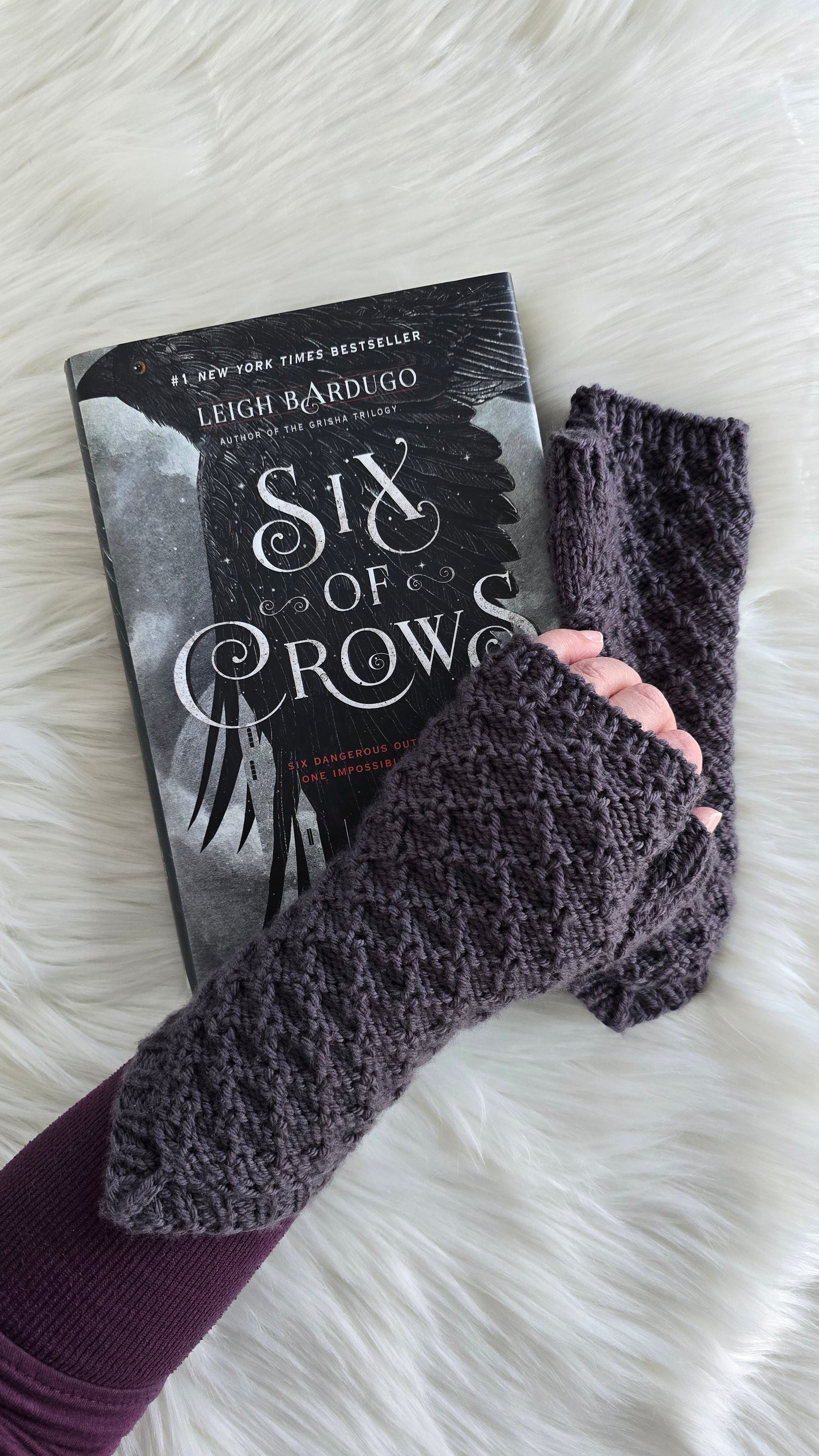 Jesper Bracers Knitting Pattern