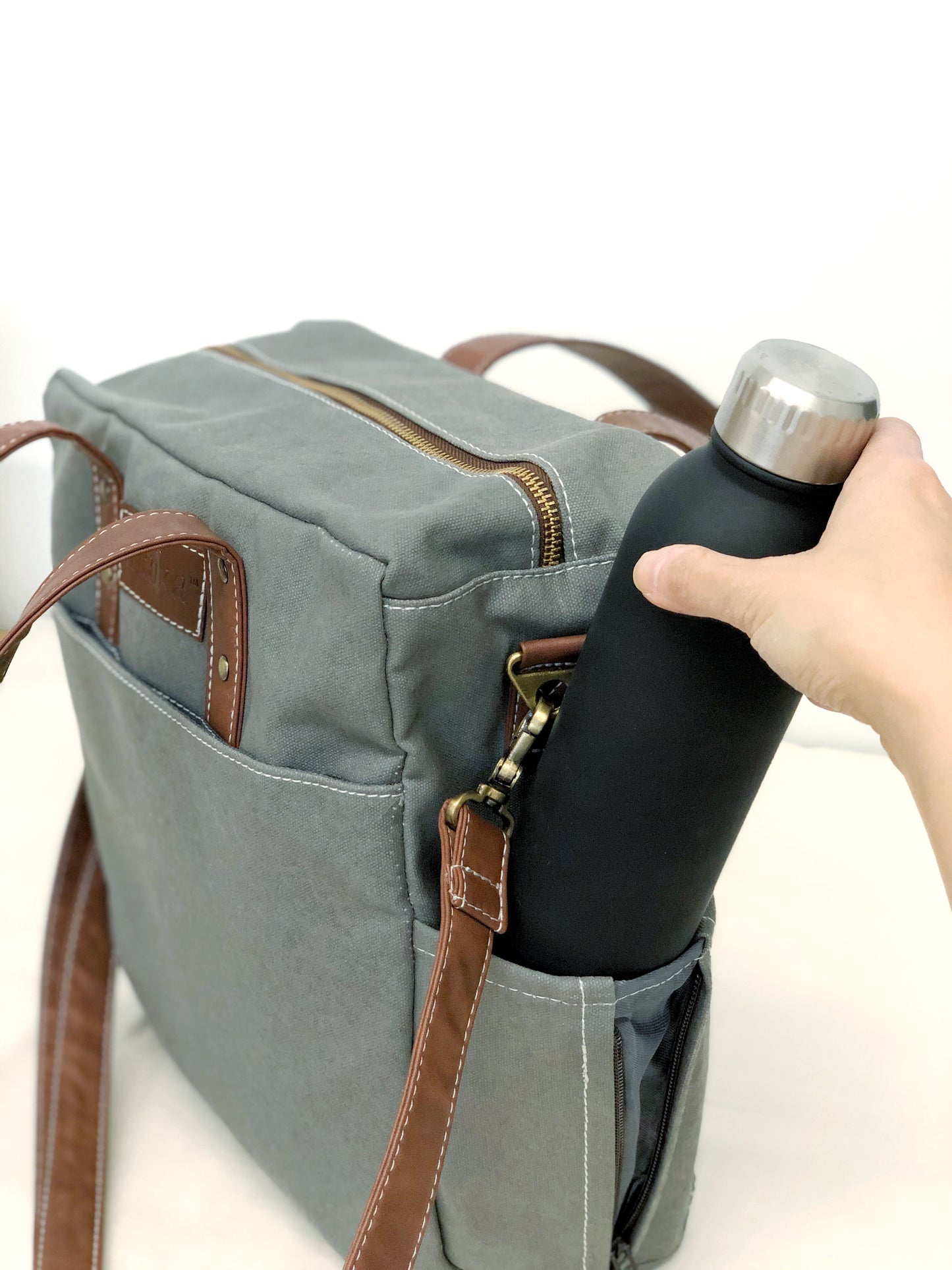 Maika Commuter Tote - Nochi