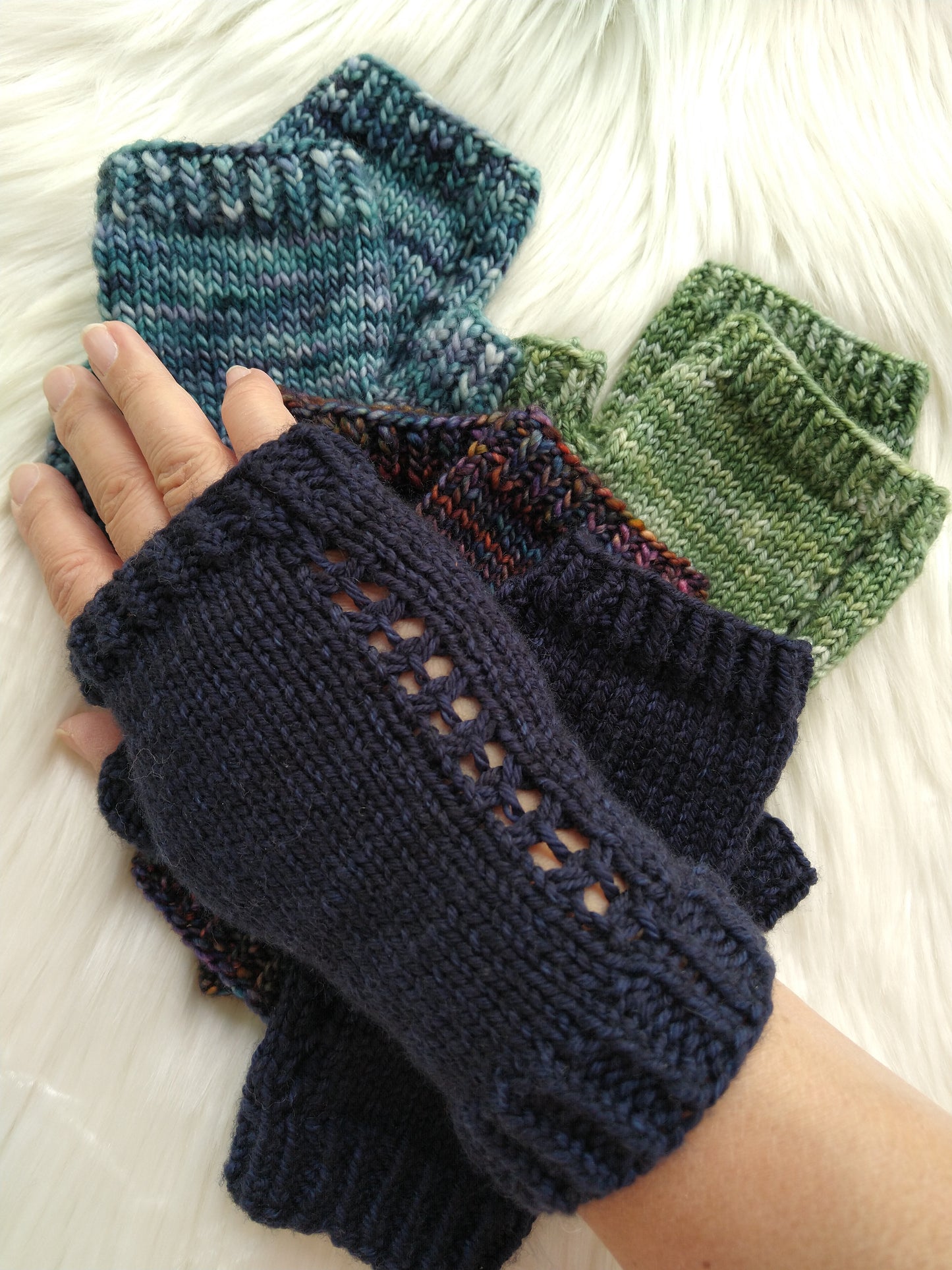 Skeeter Writing Gloves Knitting Pattern