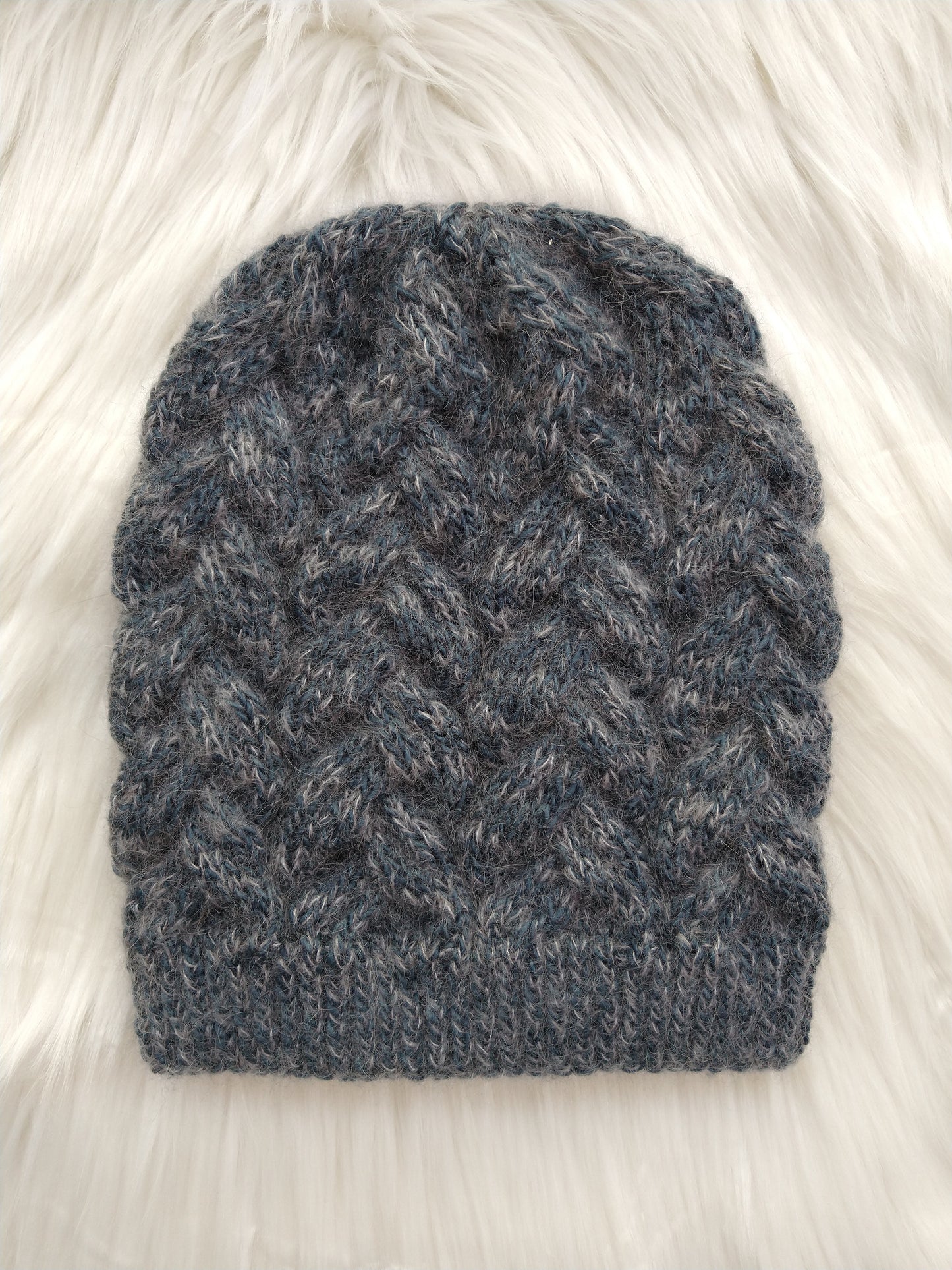 The Grey Lady Beanie Knitting Pattern