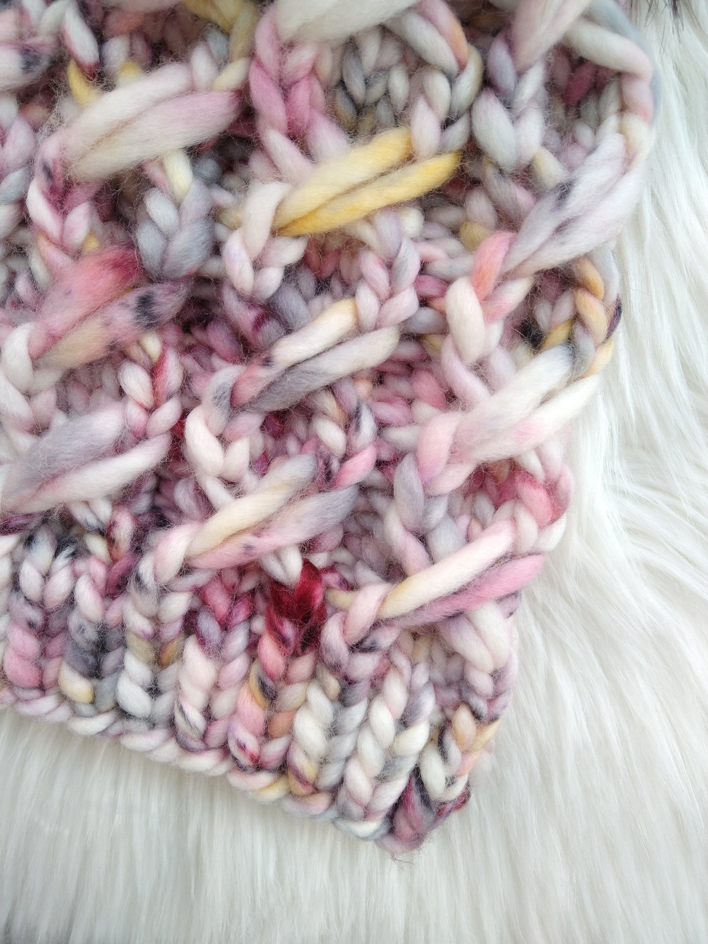 Unbreakable Vow Toque (super bulky)