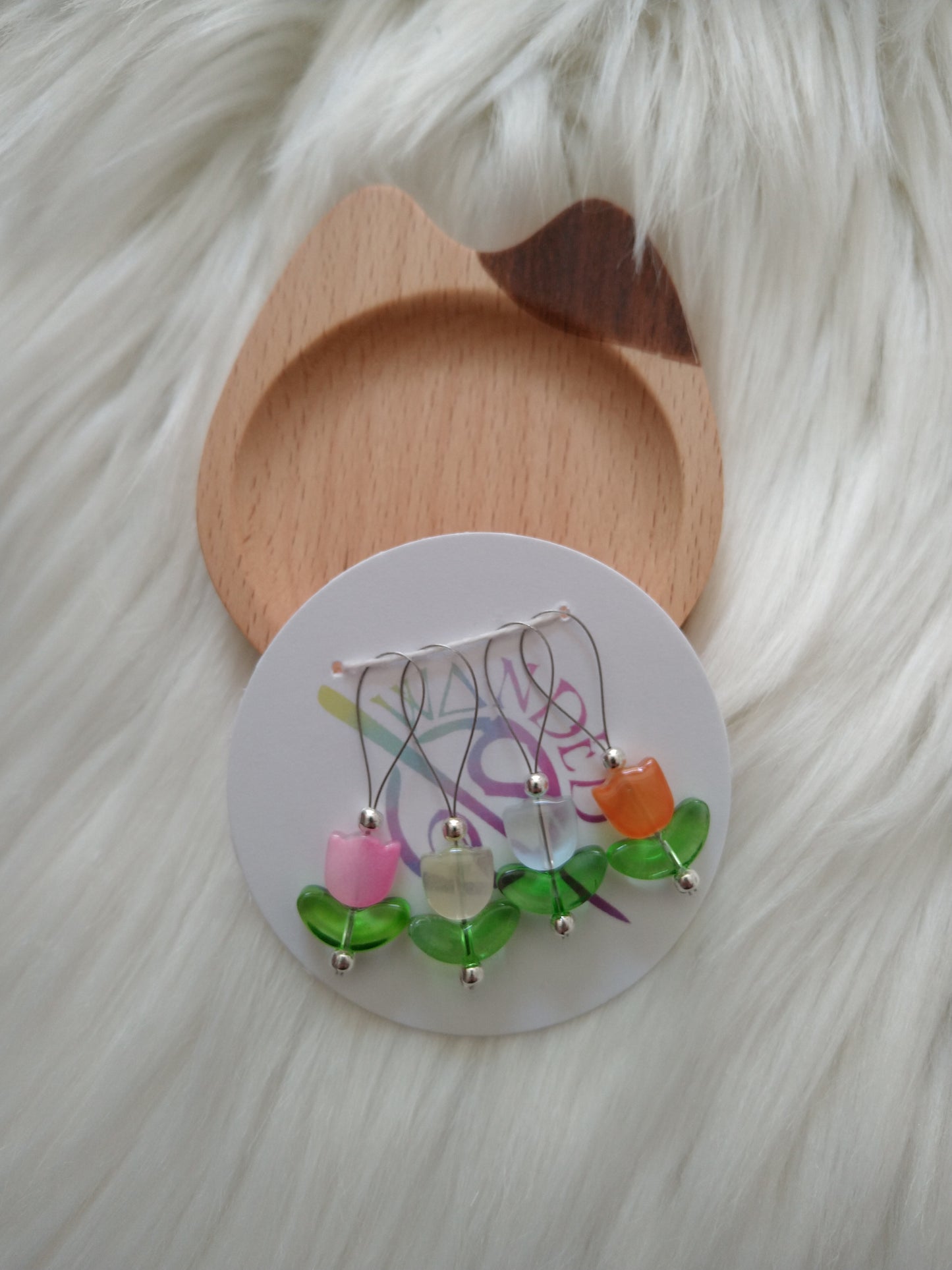 Stitch Markers - Tulips, set of 4 (silver wire)