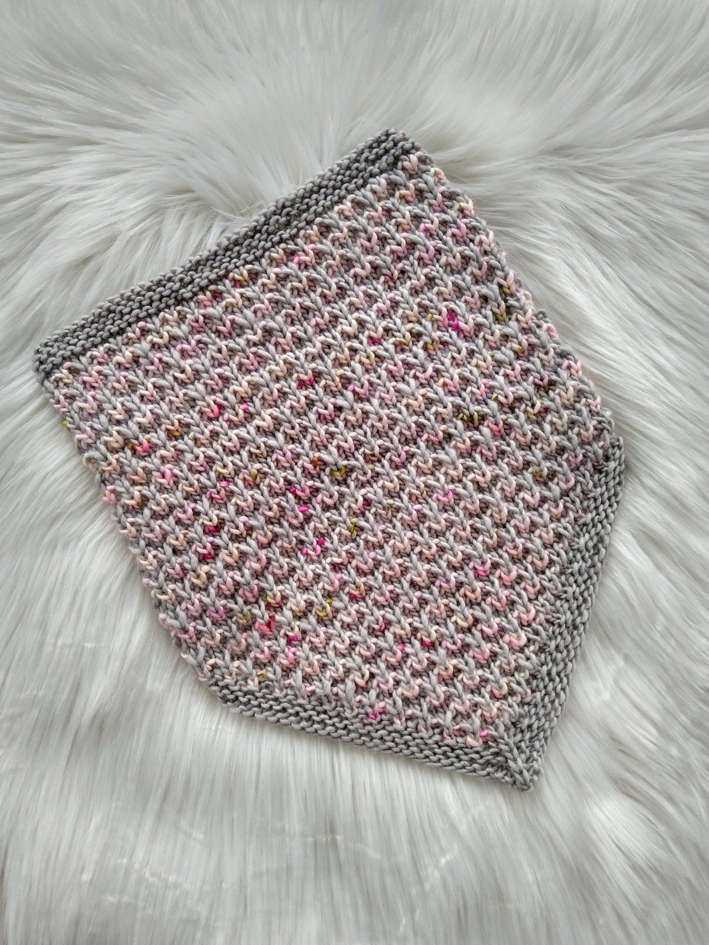 Quibbler Bandana Cowl Knitting Pattern