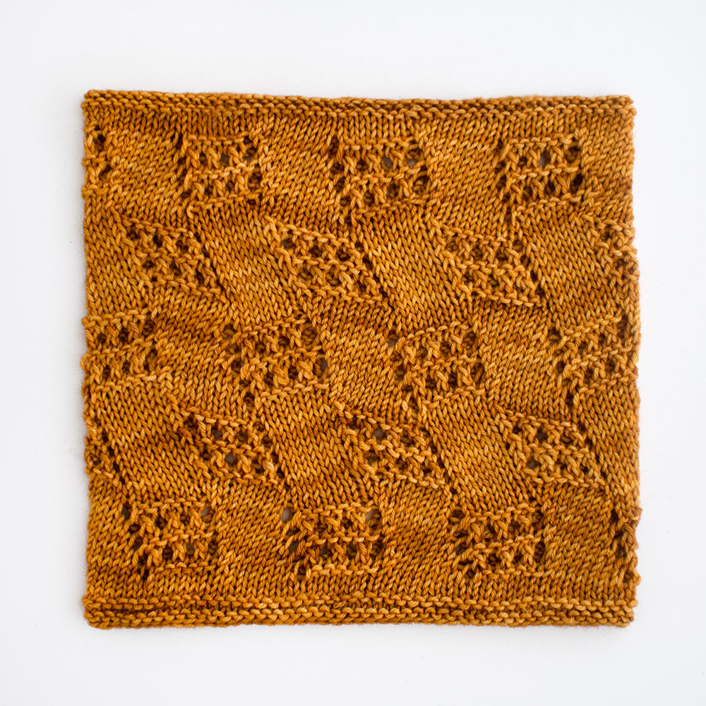 Grand Staircase Cowl Knitting Pattern