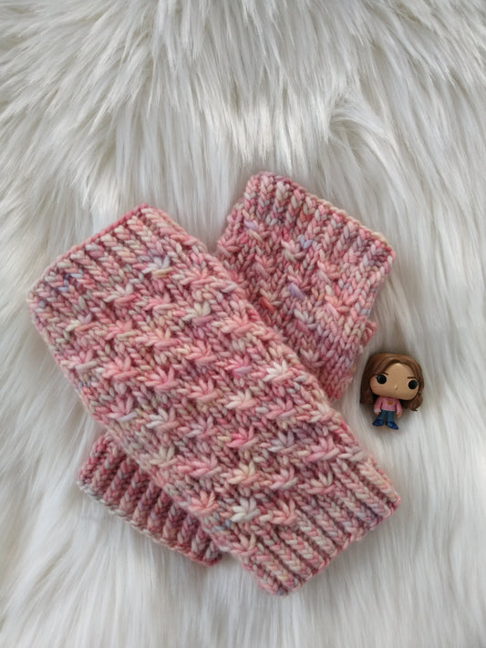 Granger Mitts Knitting Pattern