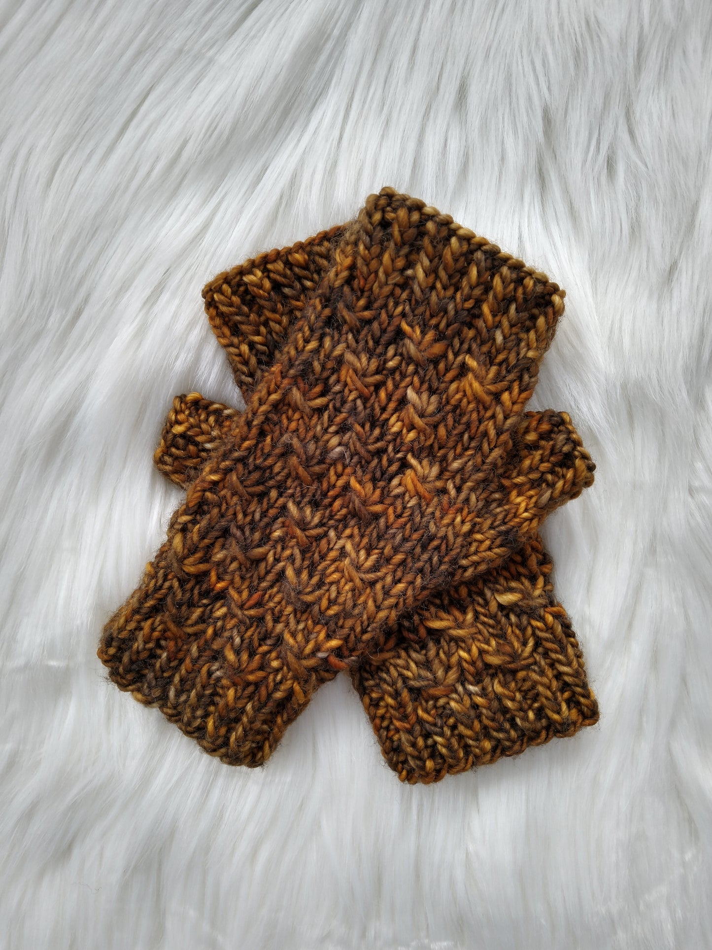 Granger Mitts Knitting Pattern