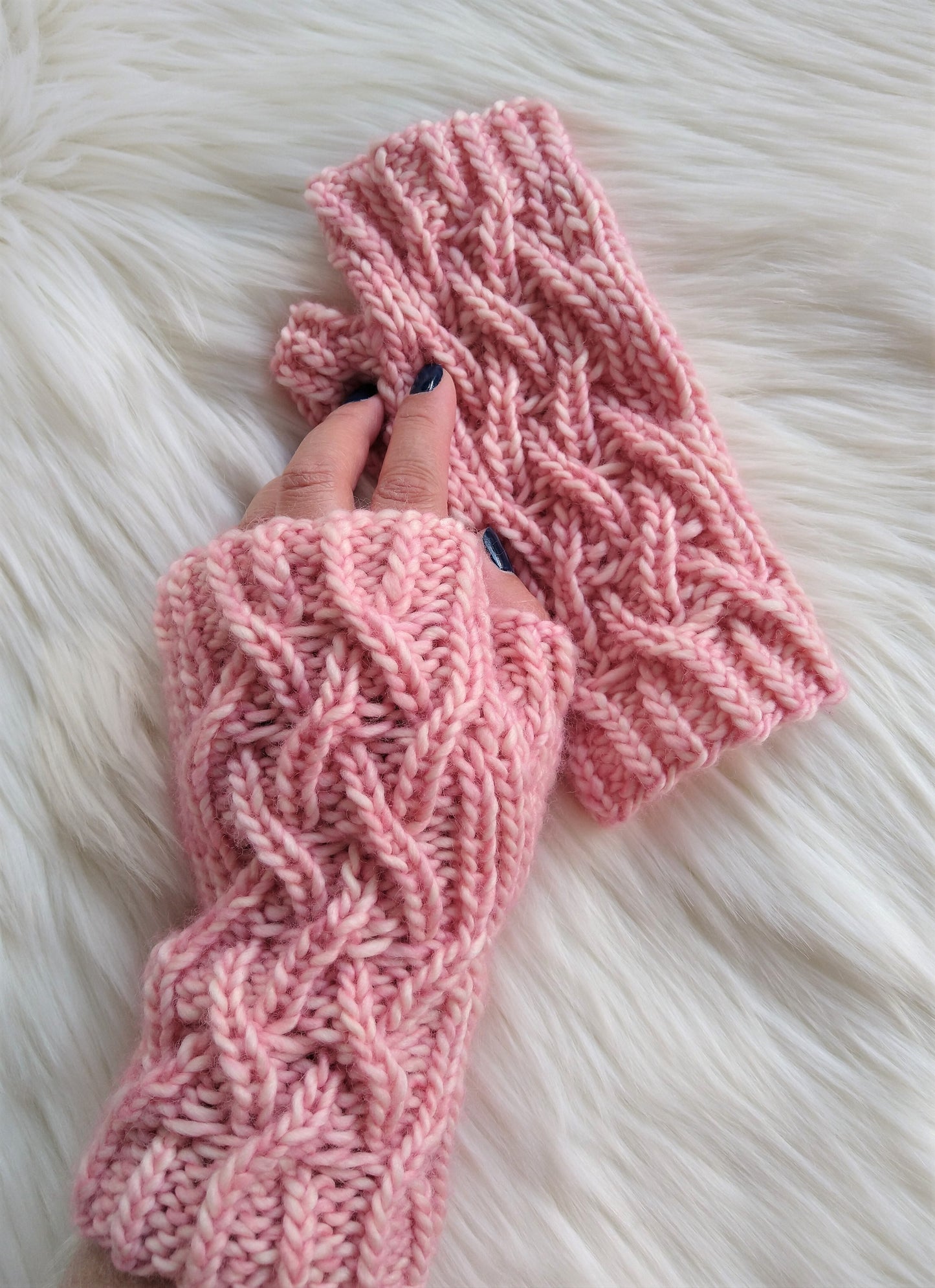 Pickett Mitts Knitting Pattern