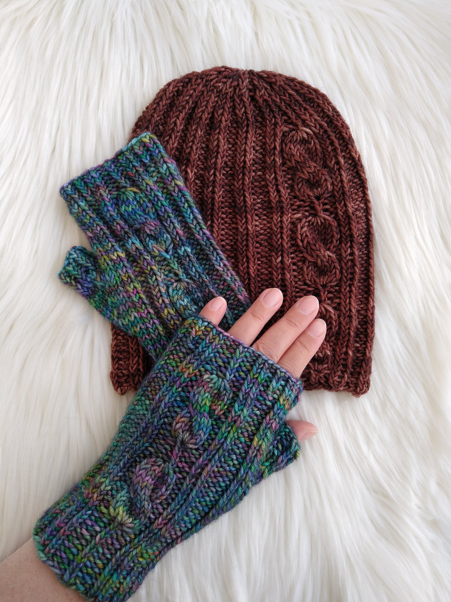 Salazar Mitts Knitting Pattern
