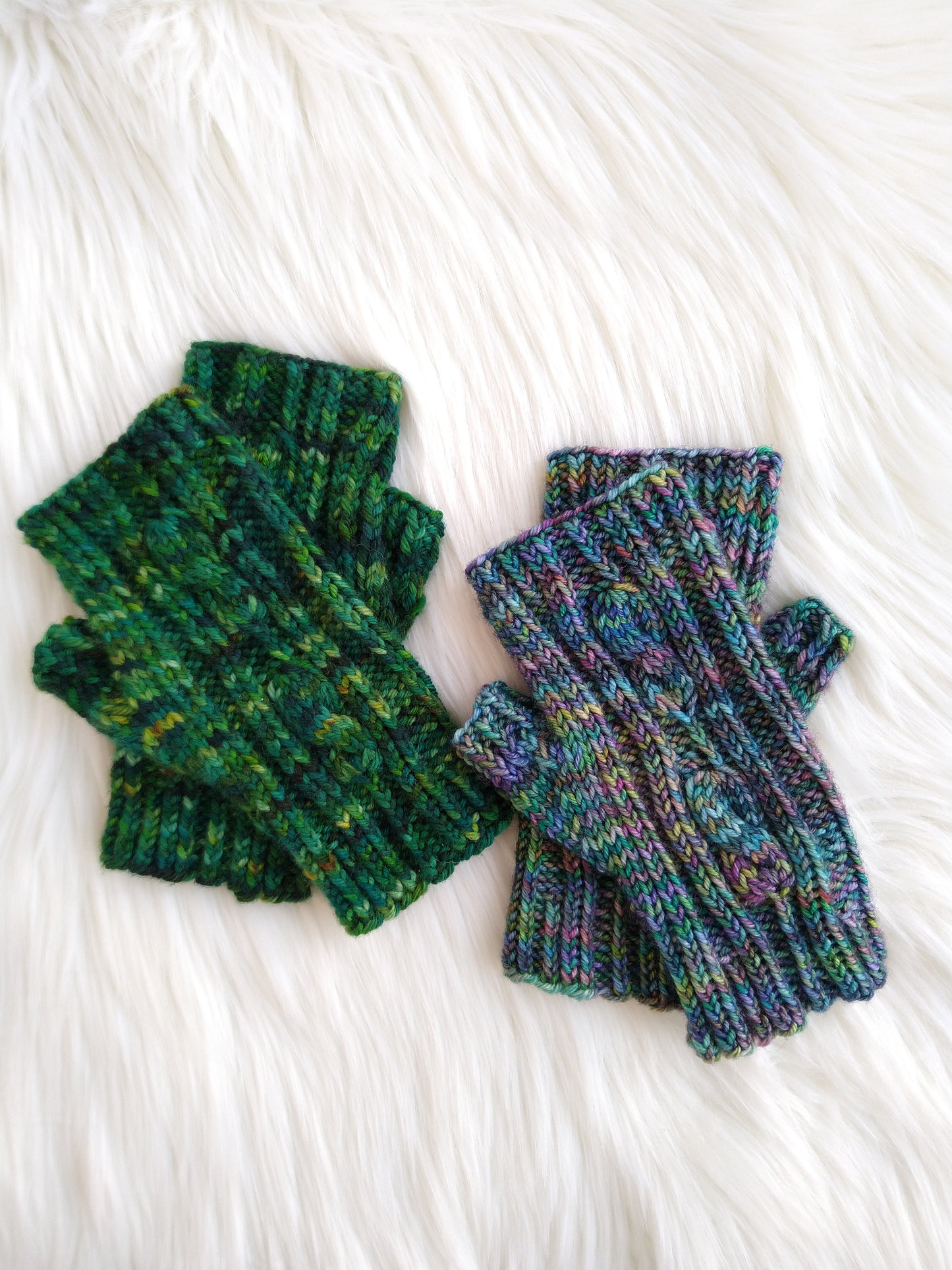 Salazar Mitts Knitting Pattern