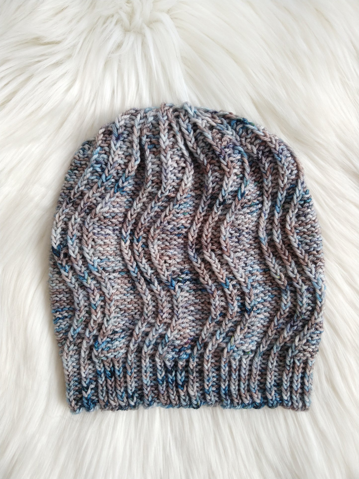 Whizzbees Beanie Knitting Pattern