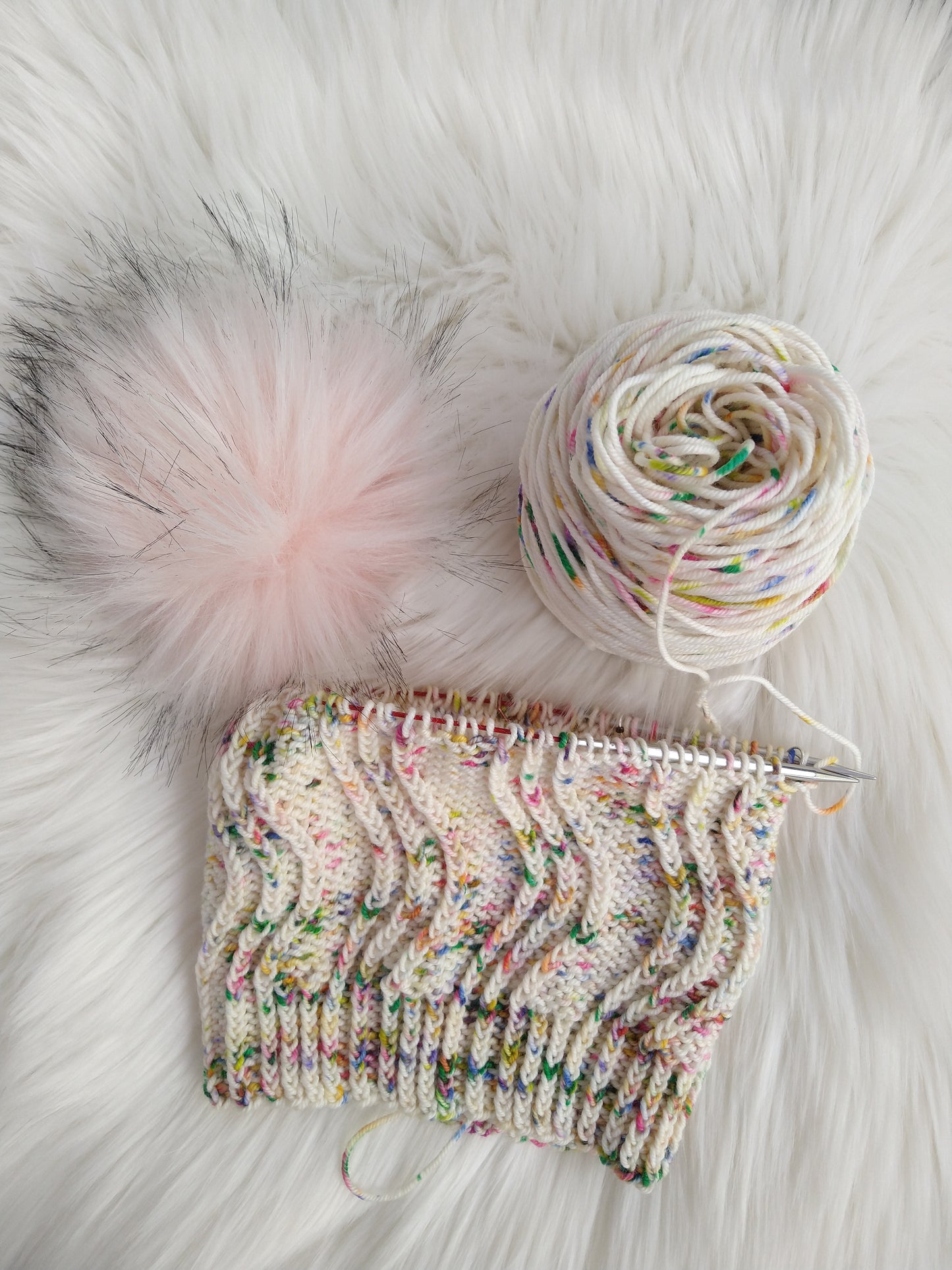 Whizzbees Beanie Knitting Pattern