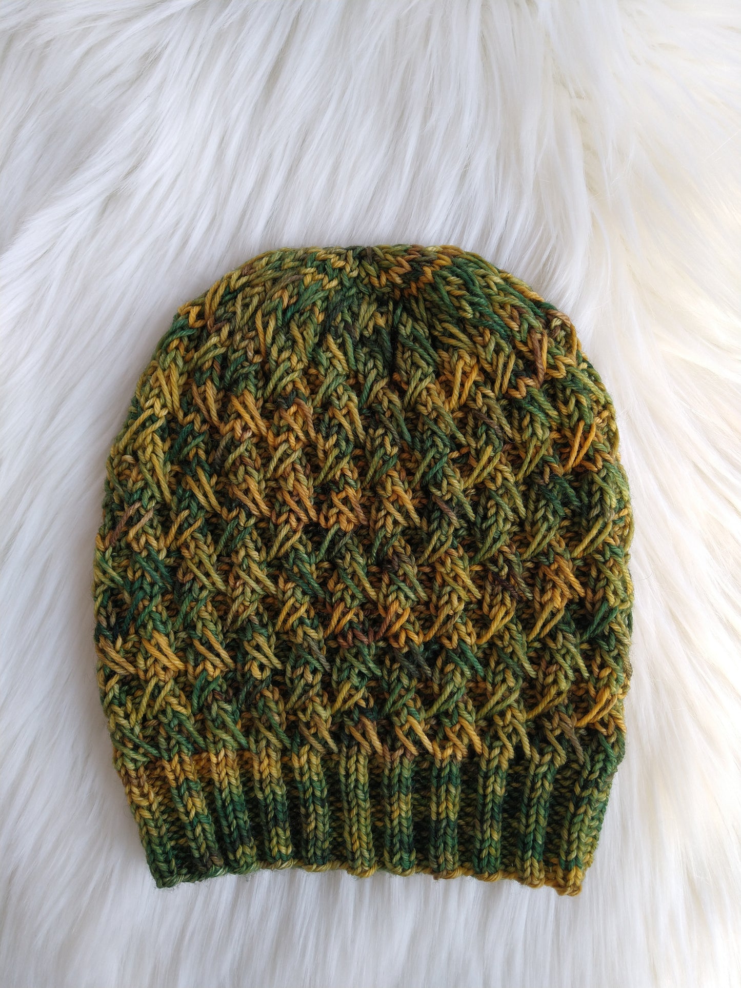 Blackthorn Beanie Knitting Pattern