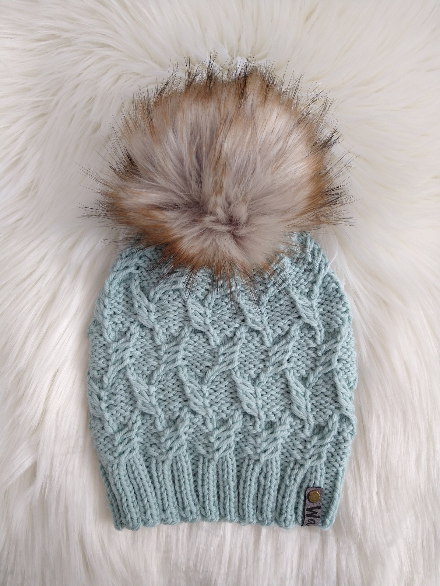 Thestral Hat Knitting Pattern