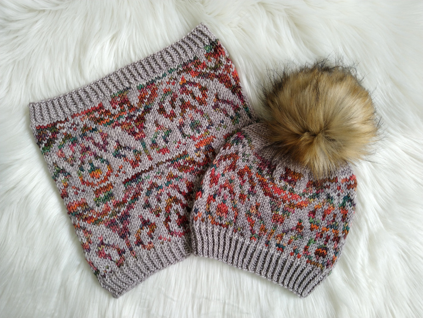 Credence Cowl Knitting Pattern