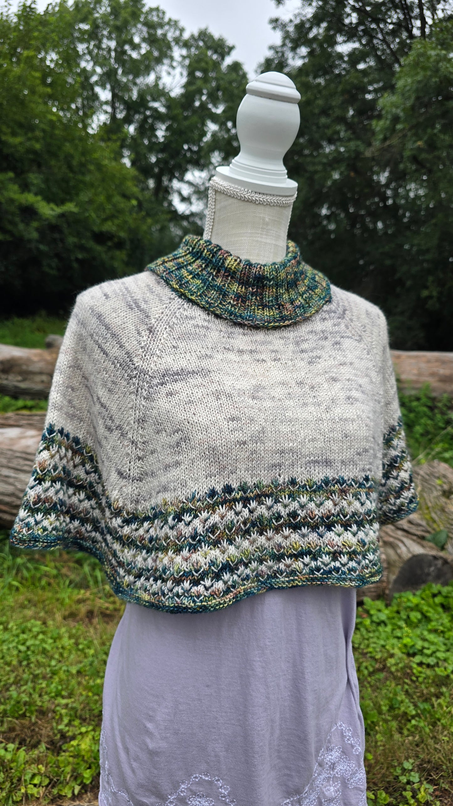 Pomona Capelet Knitting Pattern