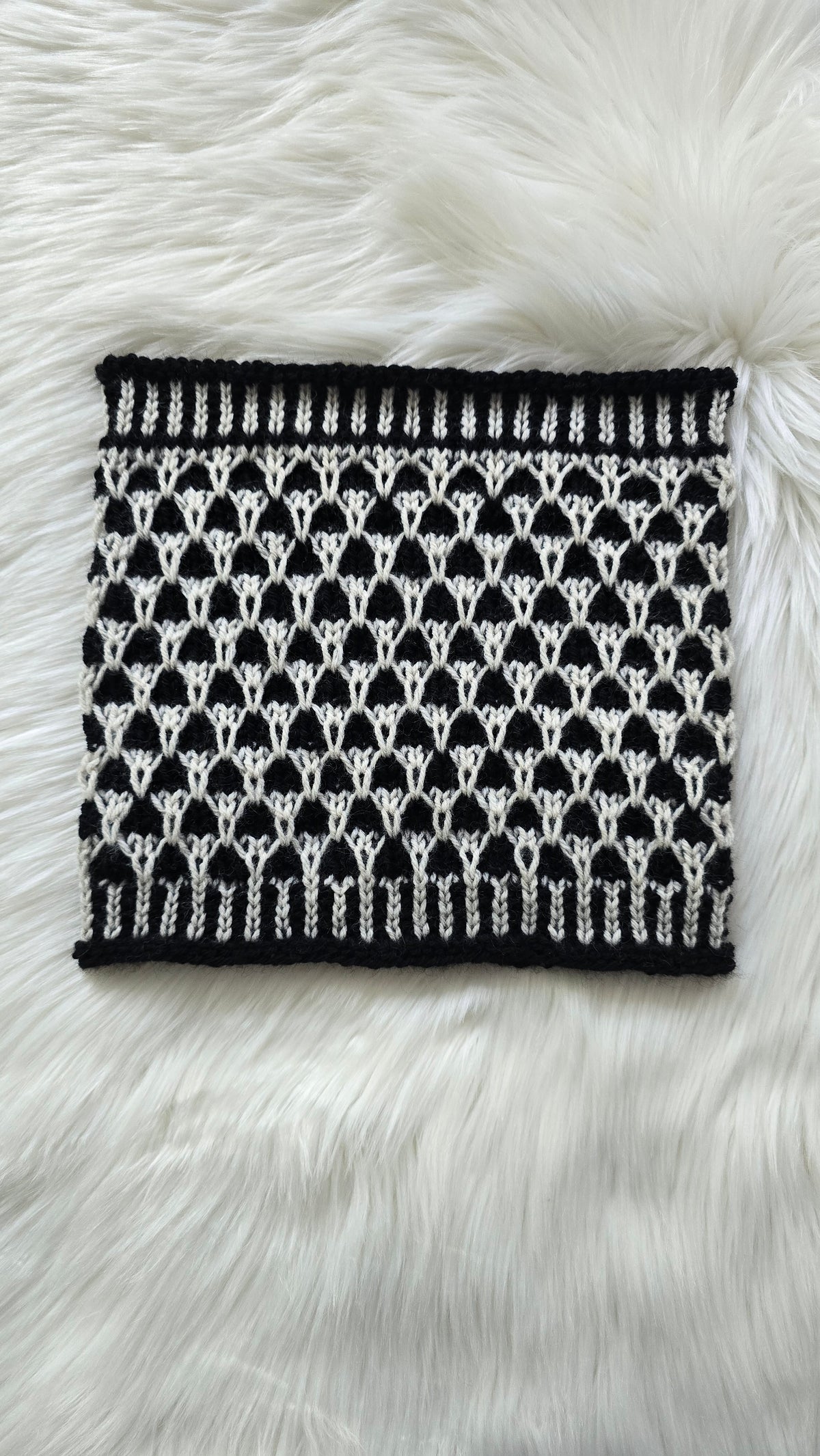 Pattern Slasher Slasher Cowl Knitting Pattern – Wanded Knit and Crochet