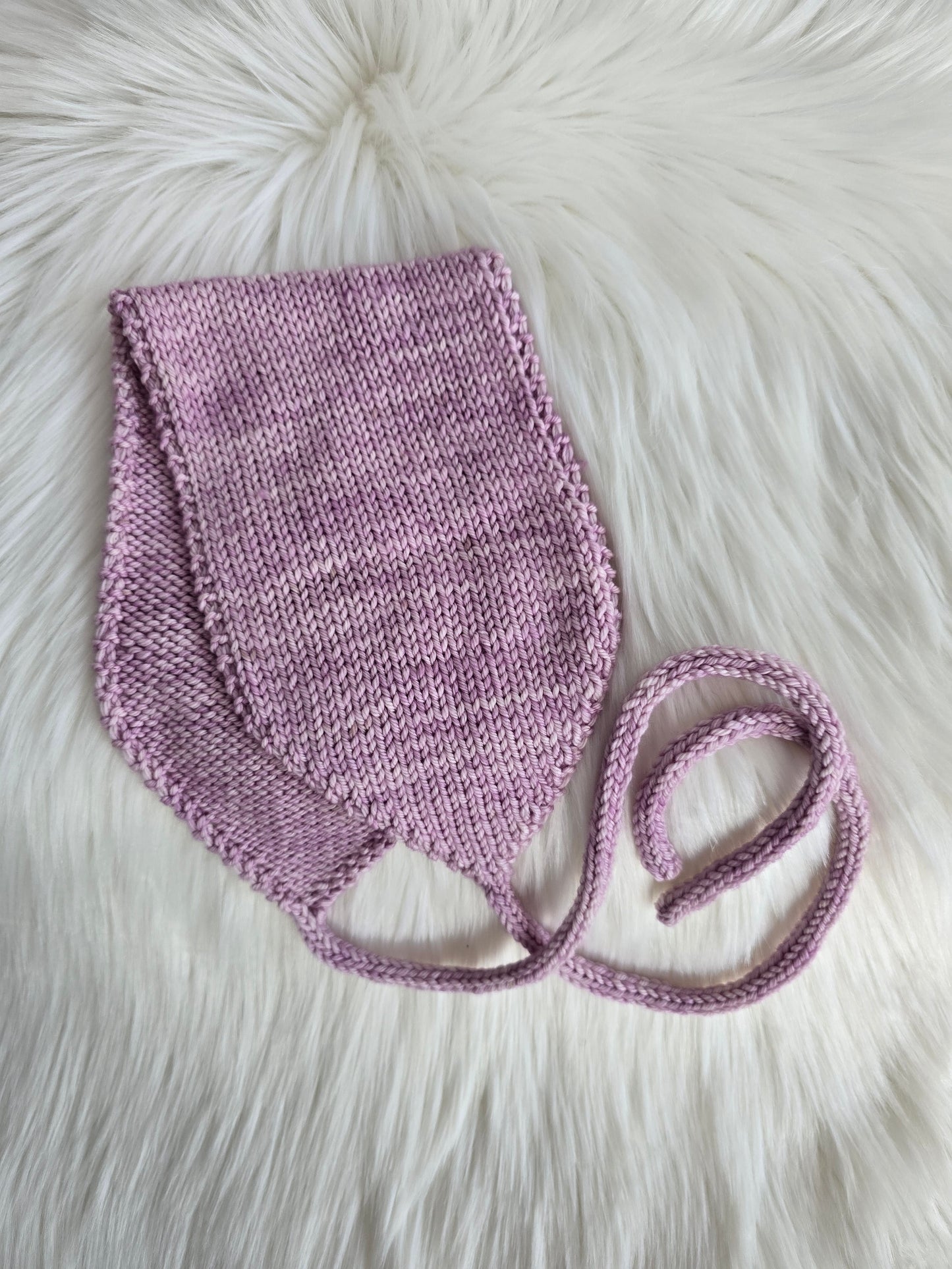 Mina's Vintage Ear Warmer Knitting Pattern