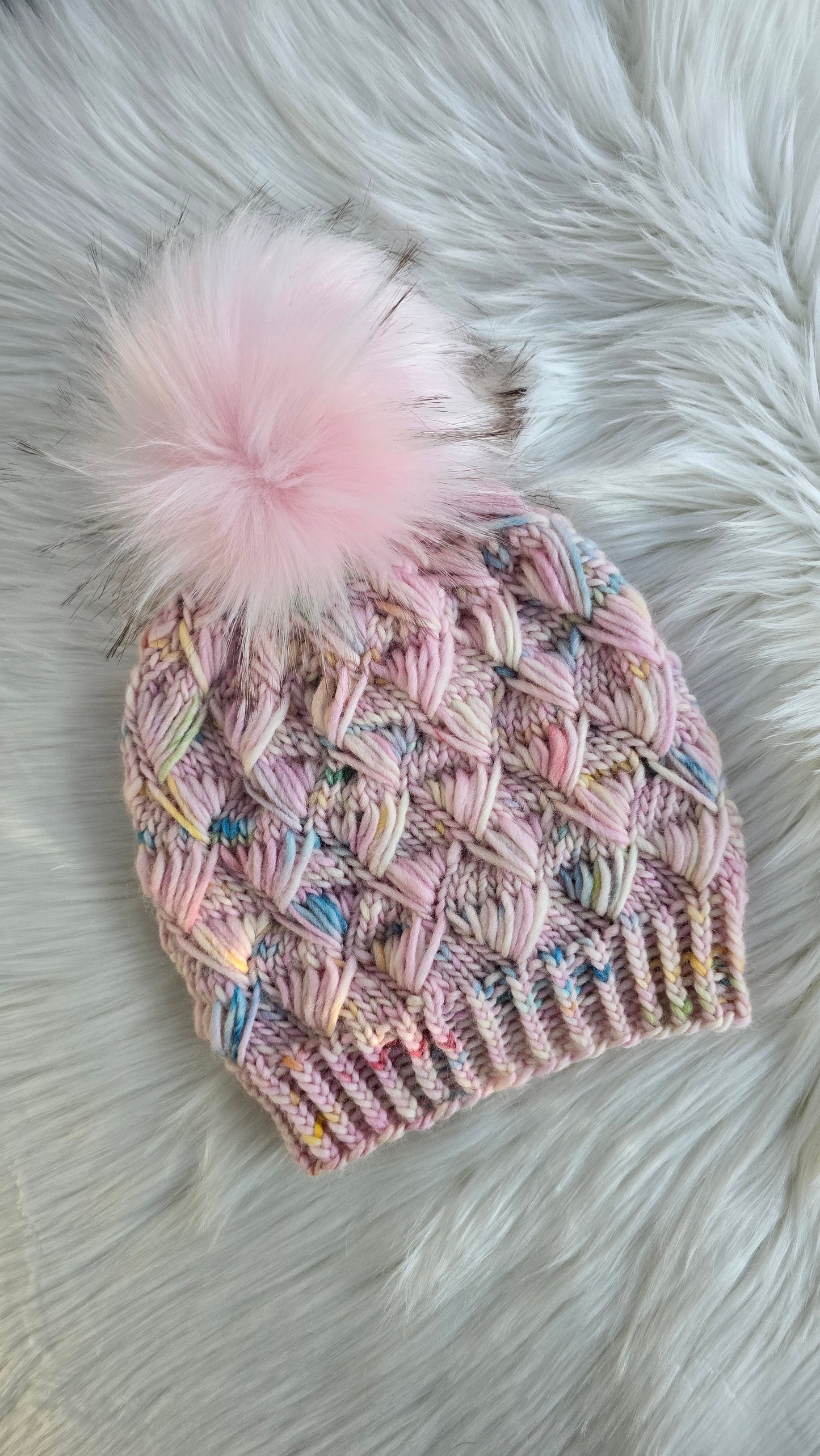 Feathertail Hat Knitting Pattern