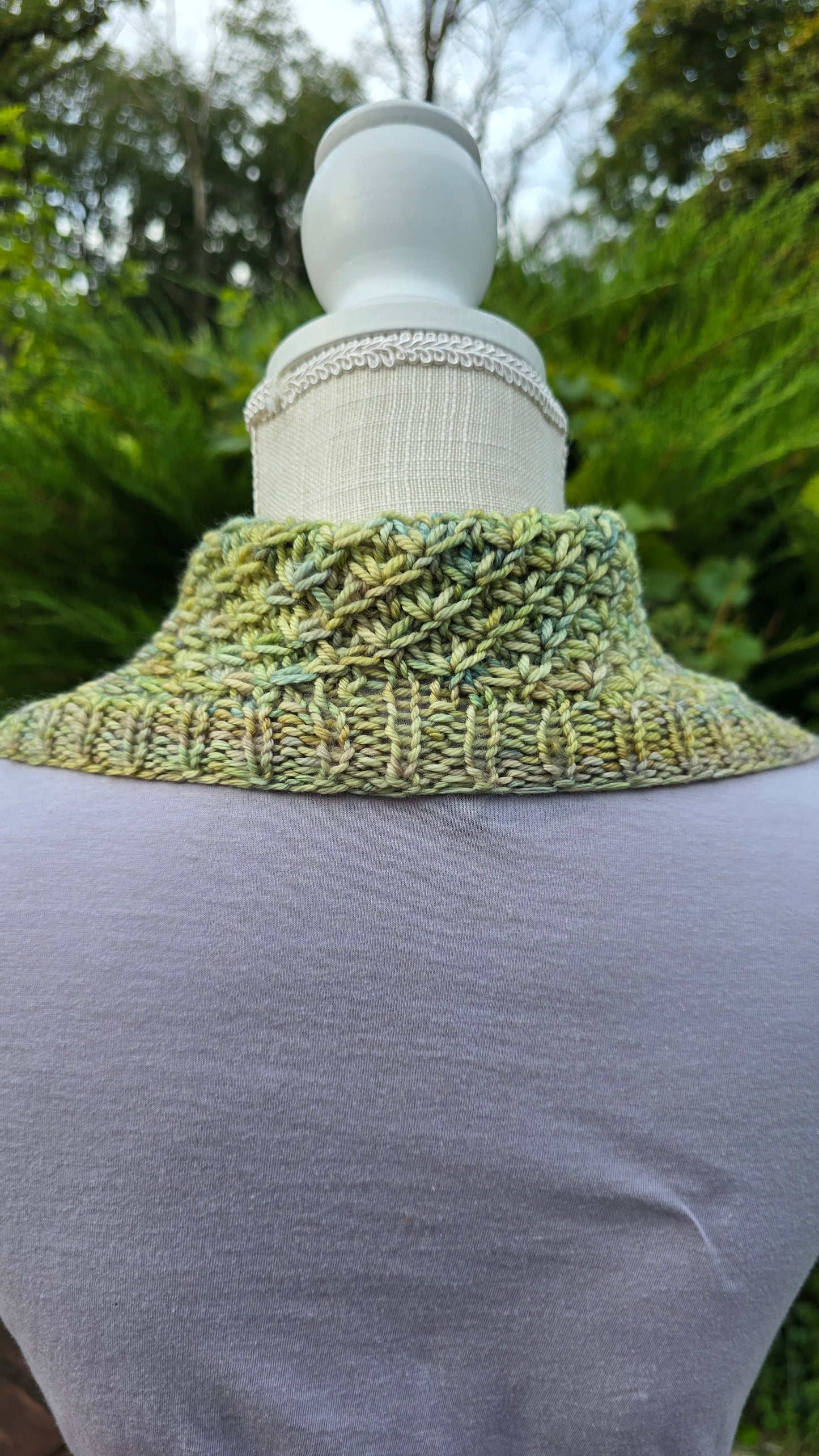Starsong (Bandana Cowl) Knitting Pattern