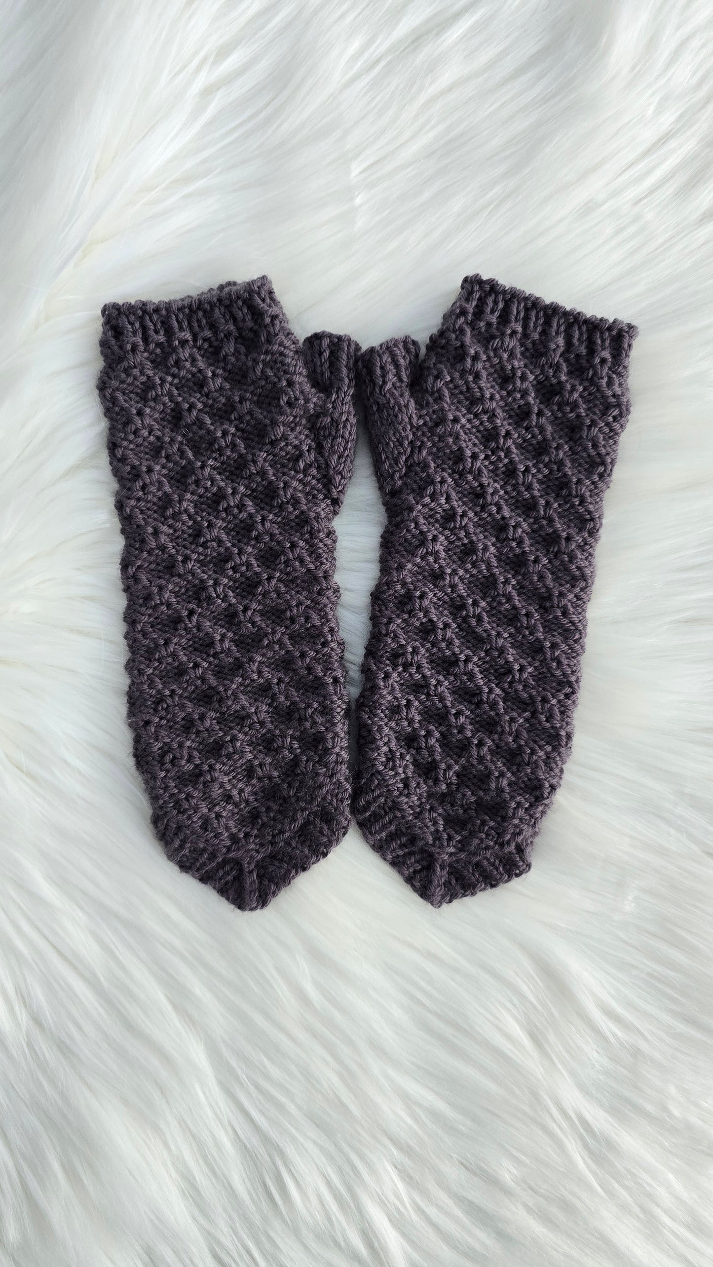 Jesper Bracers Knitting Pattern