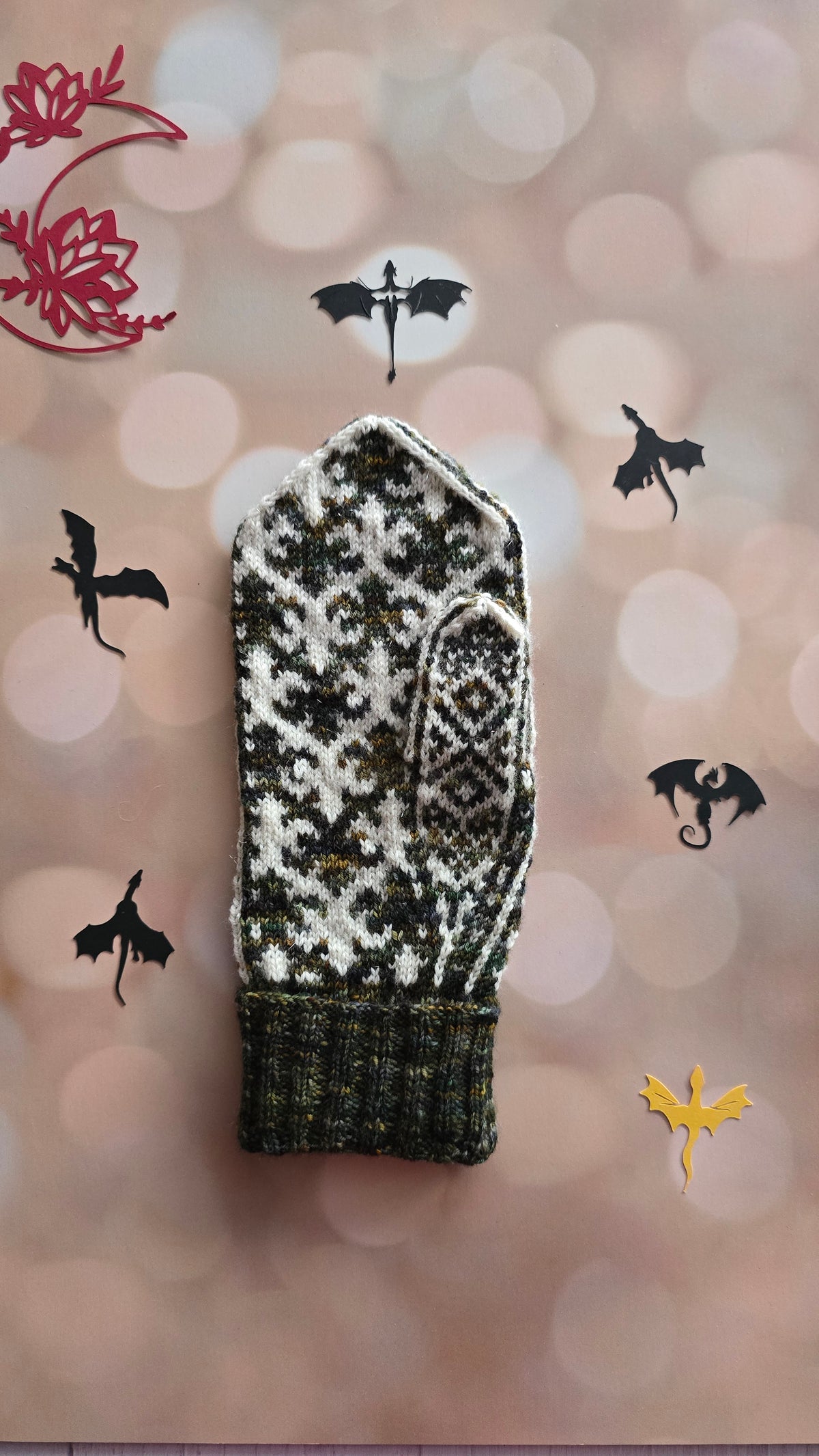 Death Wing Mittens Knitting Pattern