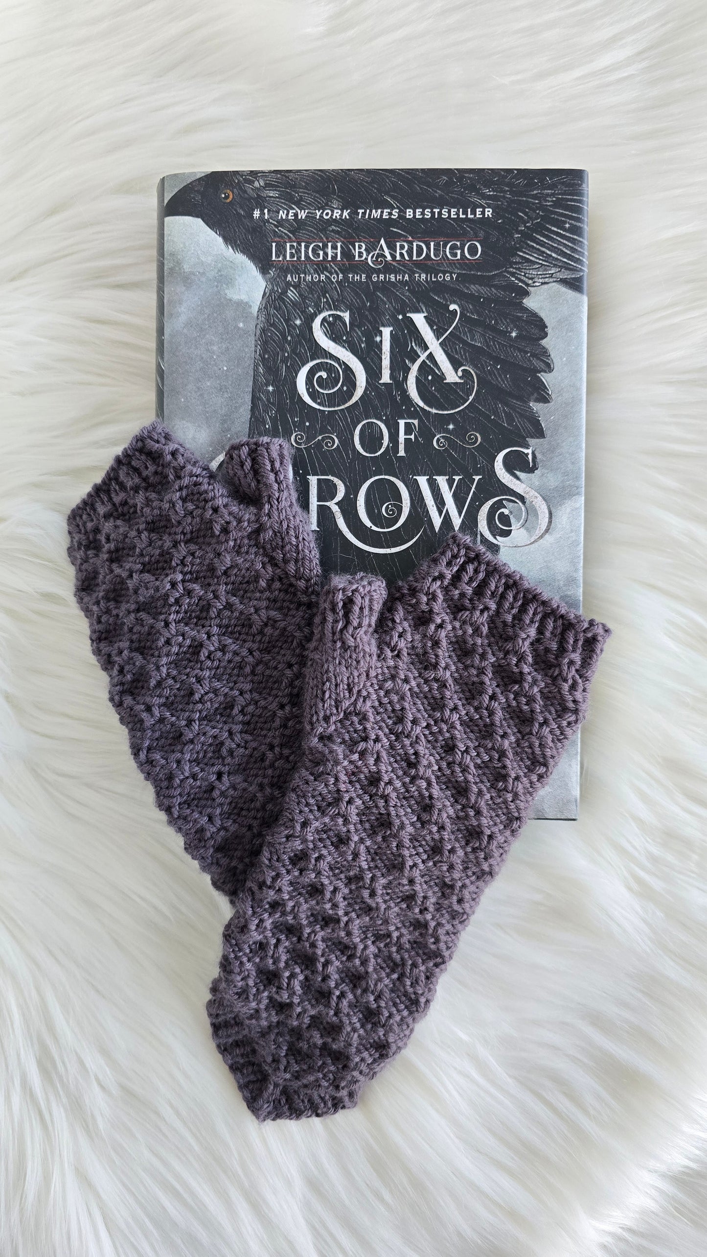 Jesper Bracers Knitting Pattern