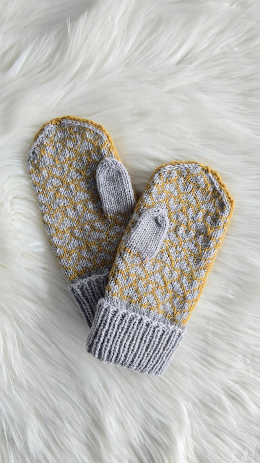 Wholehearted Mittens Knitting Pattern