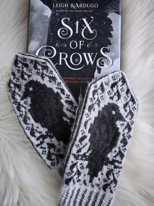 To Catch A Crow Mittens Knitting Pattern