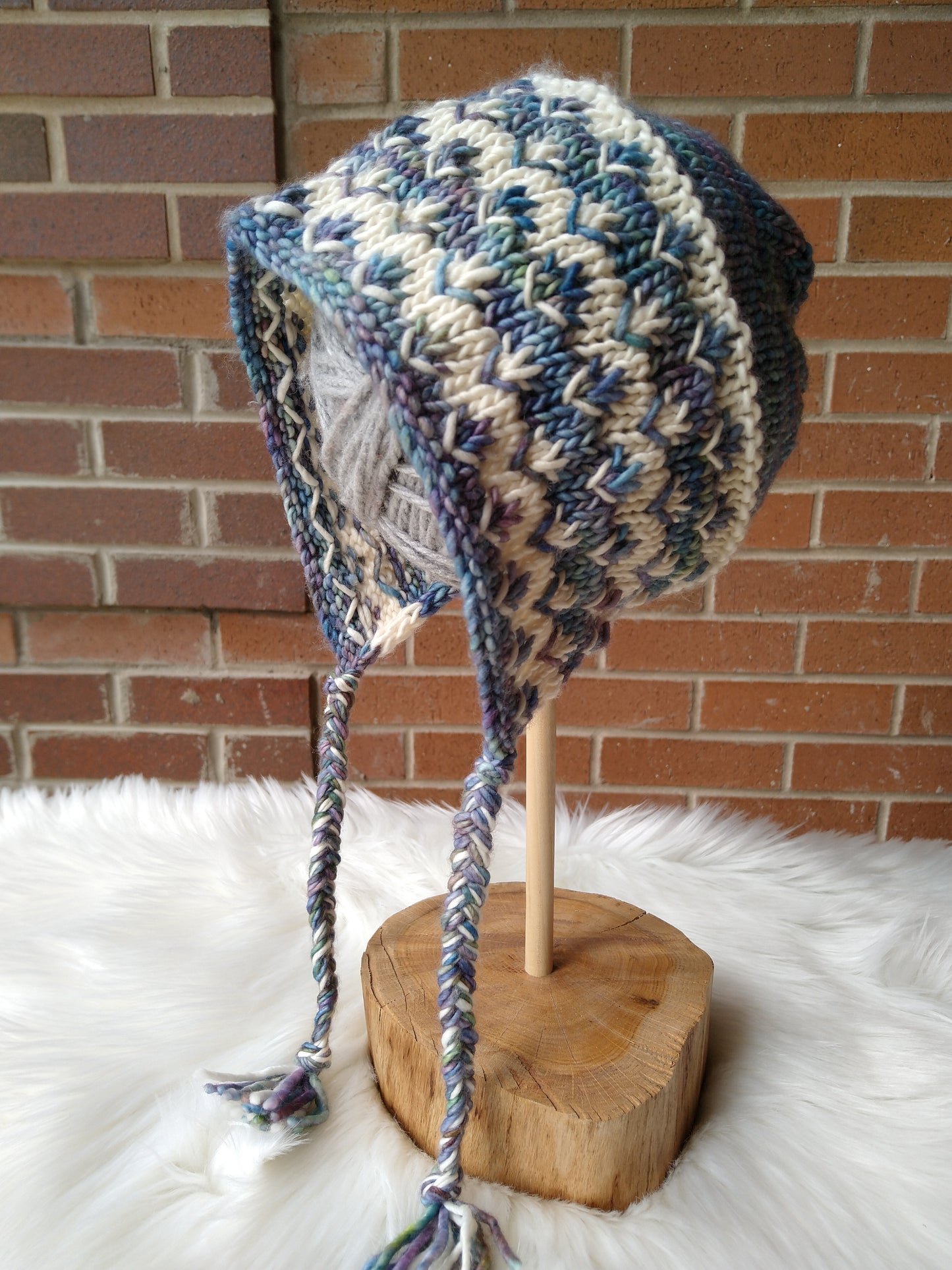 Pomona Bonnet Knitting Pattern