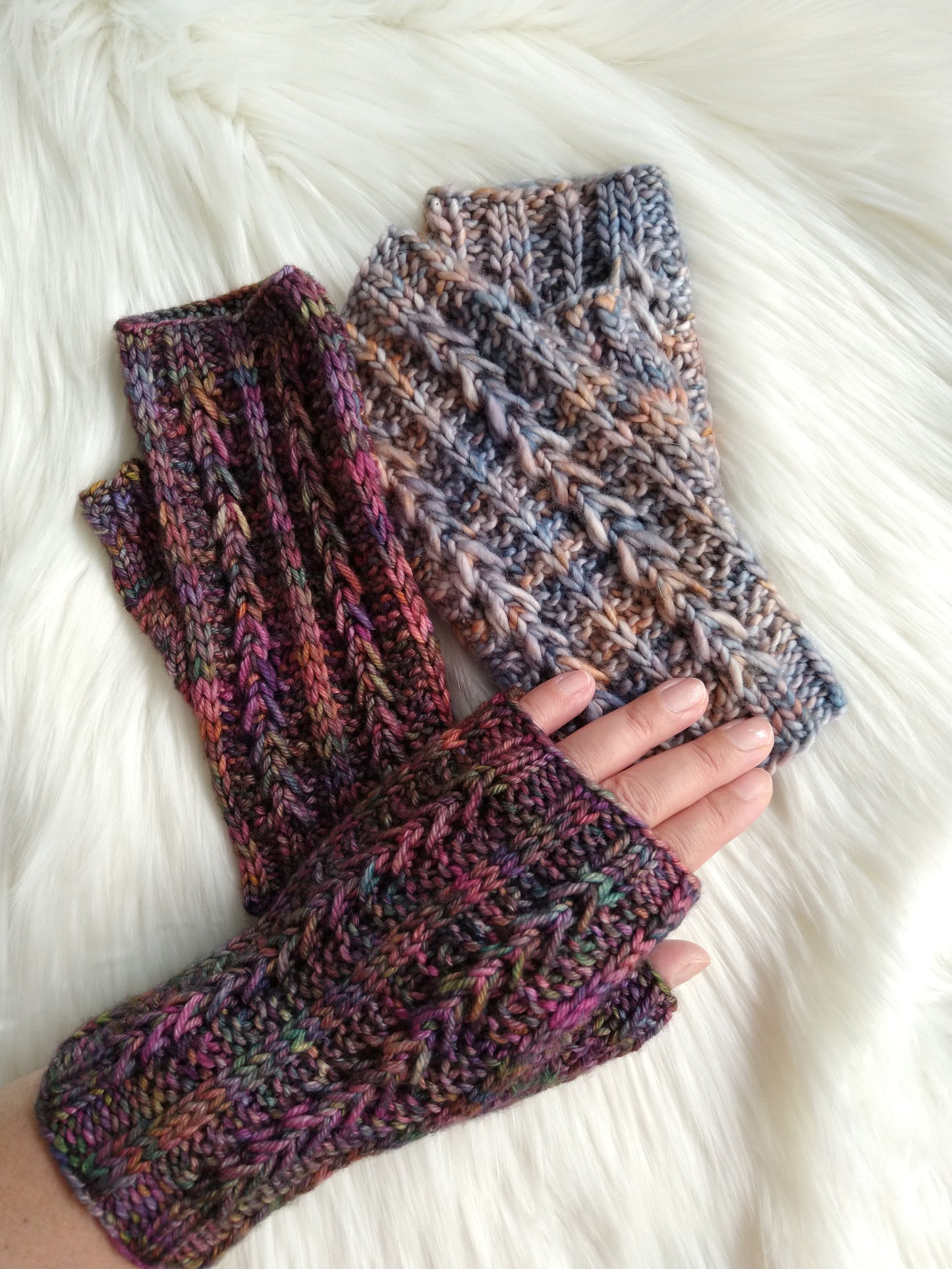 Ridgeback Mitts Knitting Pattern